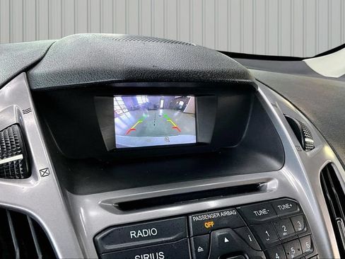 Used 2016 Ford Transit Connect XLT FWD image 14