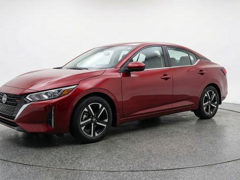 Used 2025 Nissan Sentra SV FWD image 3