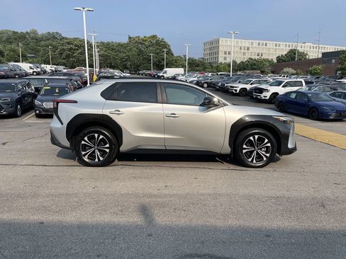 Certified 2023 Toyota bZ4X AWD w/ Weather Package image 7