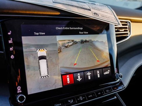 New 2026 Jeep Grand Wagoneer Limited image 30