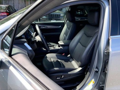 Used 2023 Cadillac XT5 Luxury AWD/4WD image 24