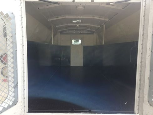 Used 2019 Chevrolet Express 3500 image 11