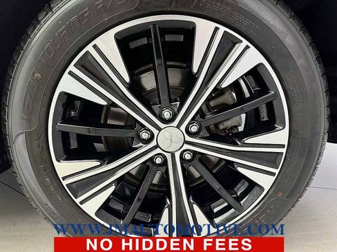 Used 2022 Mitsubishi Eclipse Cross SE image 9