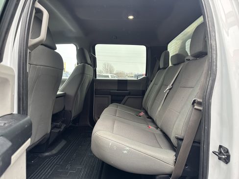 Used 2017 Ford F550 2WD Crew Cab Super Duty image 33