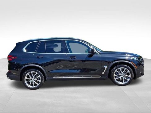 Used 2026 BMW X5 xDrive40i AWD/4WD image 7