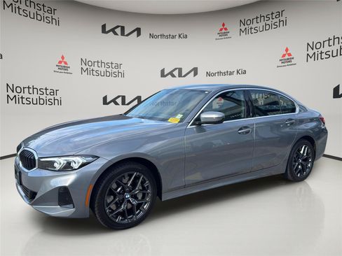 Used 2026 BMW 330i xDrive Sedan w/ Convenience Package AWD/4WD image 2