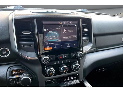 Used 2025 RAM 1500 Big Horn AWD/4WD image 9