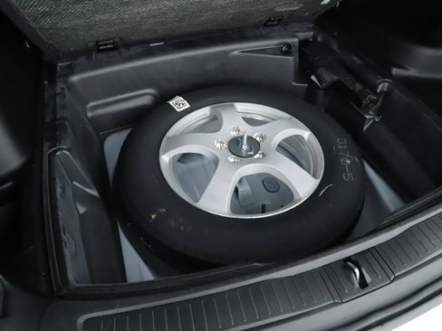 Used 2023 Jeep Grand Cherokee Altitude image 17