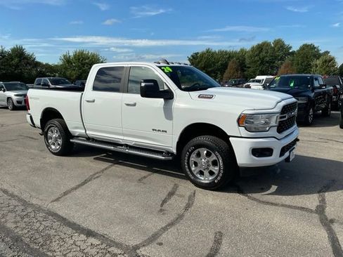 Used 2024 RAM 2500 Big Horn w/ Sport Appearance Package AWD/4WD image 10
