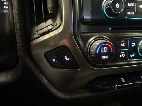 Used 2015 Chevrolet Silverado 1500 LT w/ All Star Edition AWD/4WD image 32