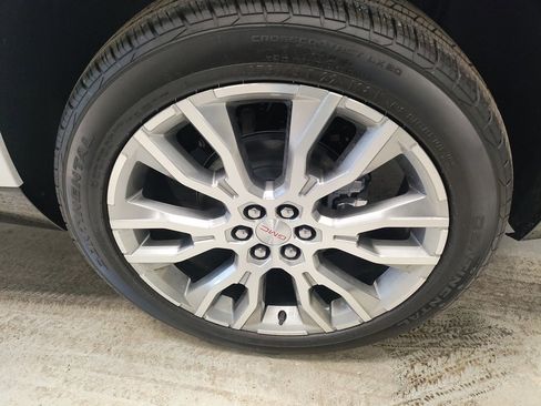 New 2026 GMC Acadia Denali w/ Super Cruise Package image 20