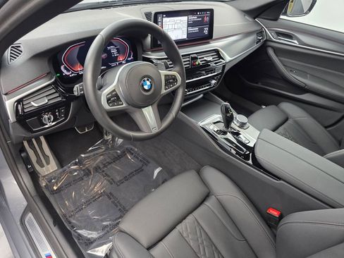 Certified 2023 BMW 530i w/ M Sport Package RWD image 9