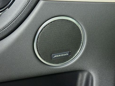 Used 2025 Land Rover Discovery Sport S AWD/4WD image 21
