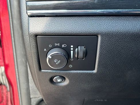 Used 2017 Jeep Grand Cherokee Trailhawk AWD/4WD image 25