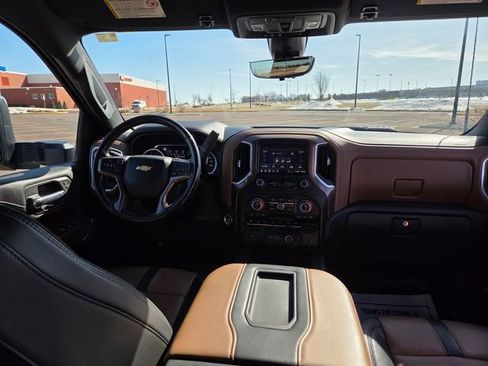 Used 2020 Chevrolet Silverado 3500 High Country w/ Z71 Off-Road Package image 49