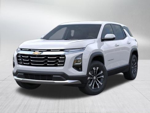 New 2026 Chevrolet Equinox LT AWD/4WD image 9