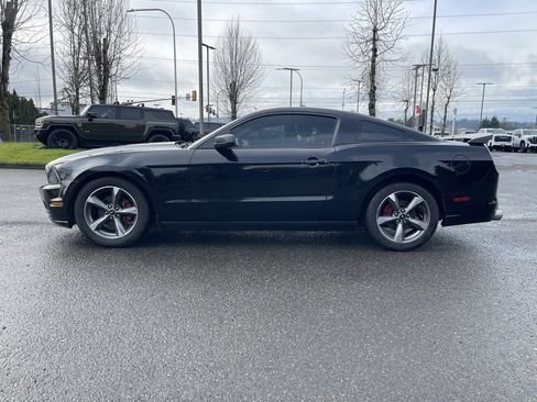 Used 2014 Ford Mustang V6 w/ Equipment Group 102A image 2