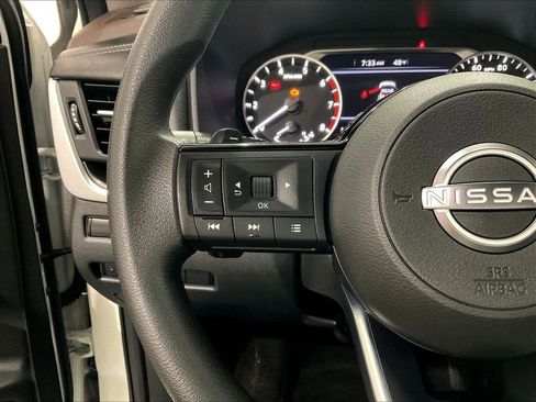 Used 2023 Nissan Rogue SV AWD/4WD image 22