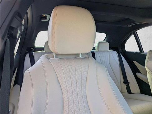 Certified 2021 Mercedes-Benz E 350 Sedan w/ Premium Package image 15