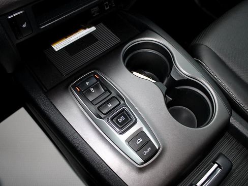 Used 2023 Honda Ridgeline RTL-E image 18