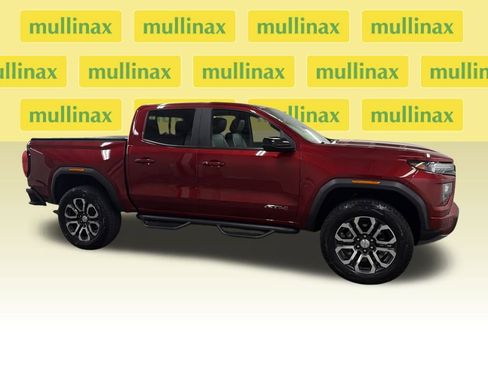Used 2024 GMC Canyon AT4 w/ AT4 Premium Package image 2