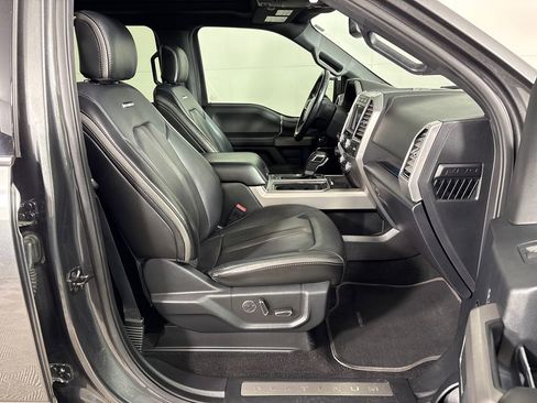 Used 2019 Ford F150 Platinum w/ Equipment Group 701A Luxury AWD/4WD image 6