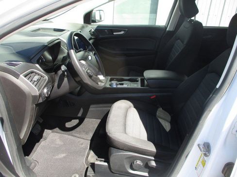 Used 2022 Ford Edge SE AWD/4WD image 11