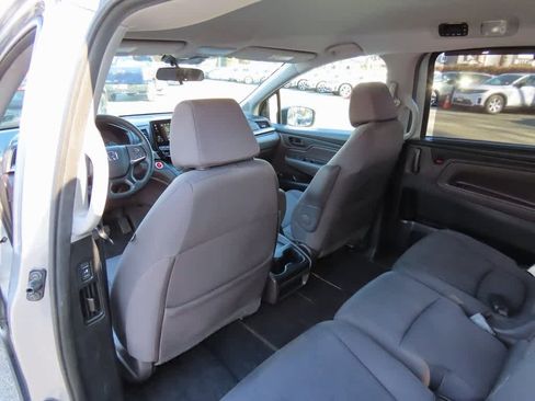 Used 2020 Honda Odyssey EX image 16