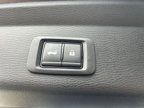 Used 2024 Mitsubishi Outlander SEL image 12