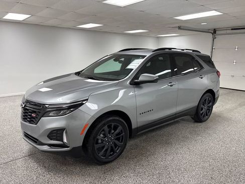 Used 2024 Chevrolet Equinox RS image 4