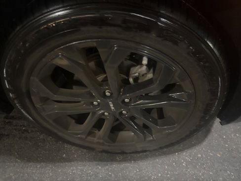 Used 2021 GMC Terrain SLT w/ Elevation Edition image 8