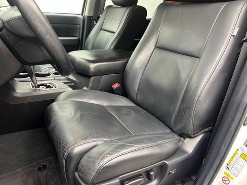 Used 2020 Toyota Sequoia TRD Sport w/ TRD Sport Premium Package RWD image 20