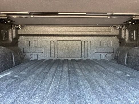 Used 2025 Ford F150 Raptor AWD/4WD image 17