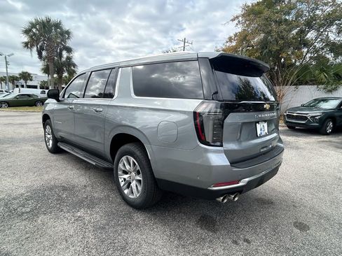 New 2026 Chevrolet Suburban Premier w/ Sun And Tow Package AWD/4WD image 5