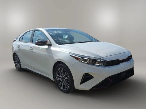 Used 2024 Kia Forte GT-Line FWD image 3