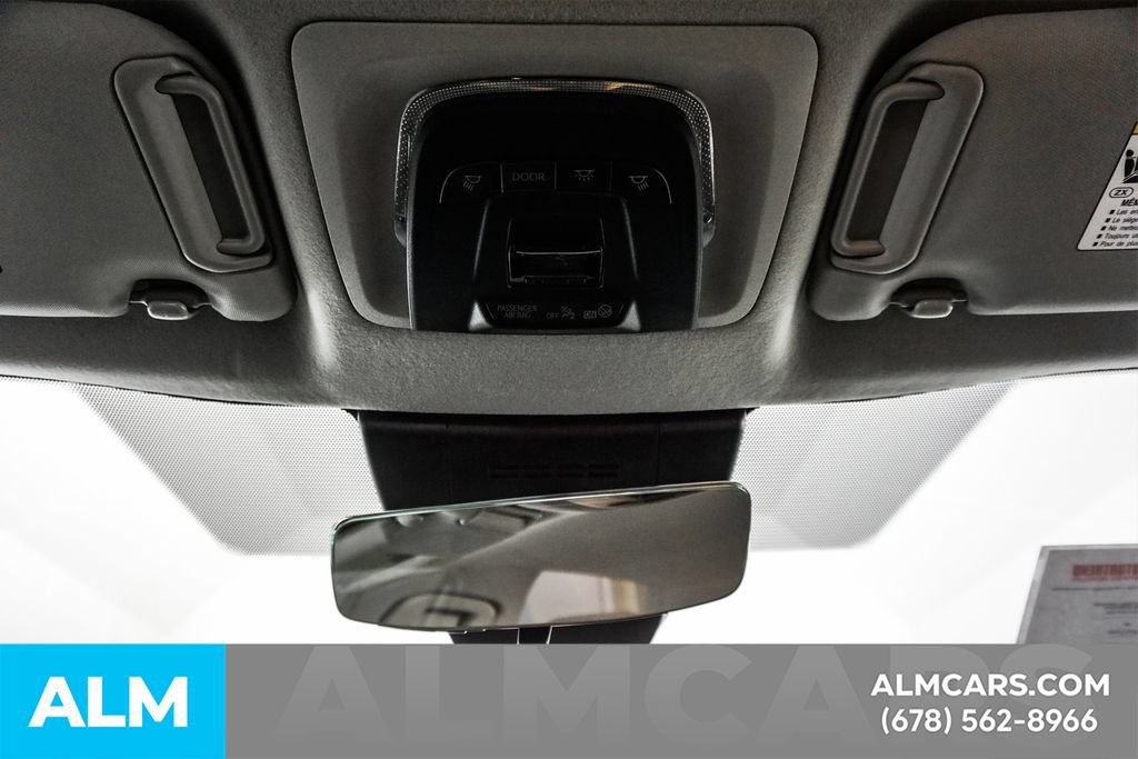 Used 2026 Toyota Corolla Cross XLE FWD image 48
