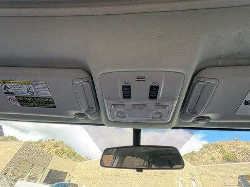 Used 2014 Toyota RAV4 XLE image 24