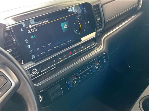 Used 2025 Chevrolet Silverado 1500 LT RWD image 11