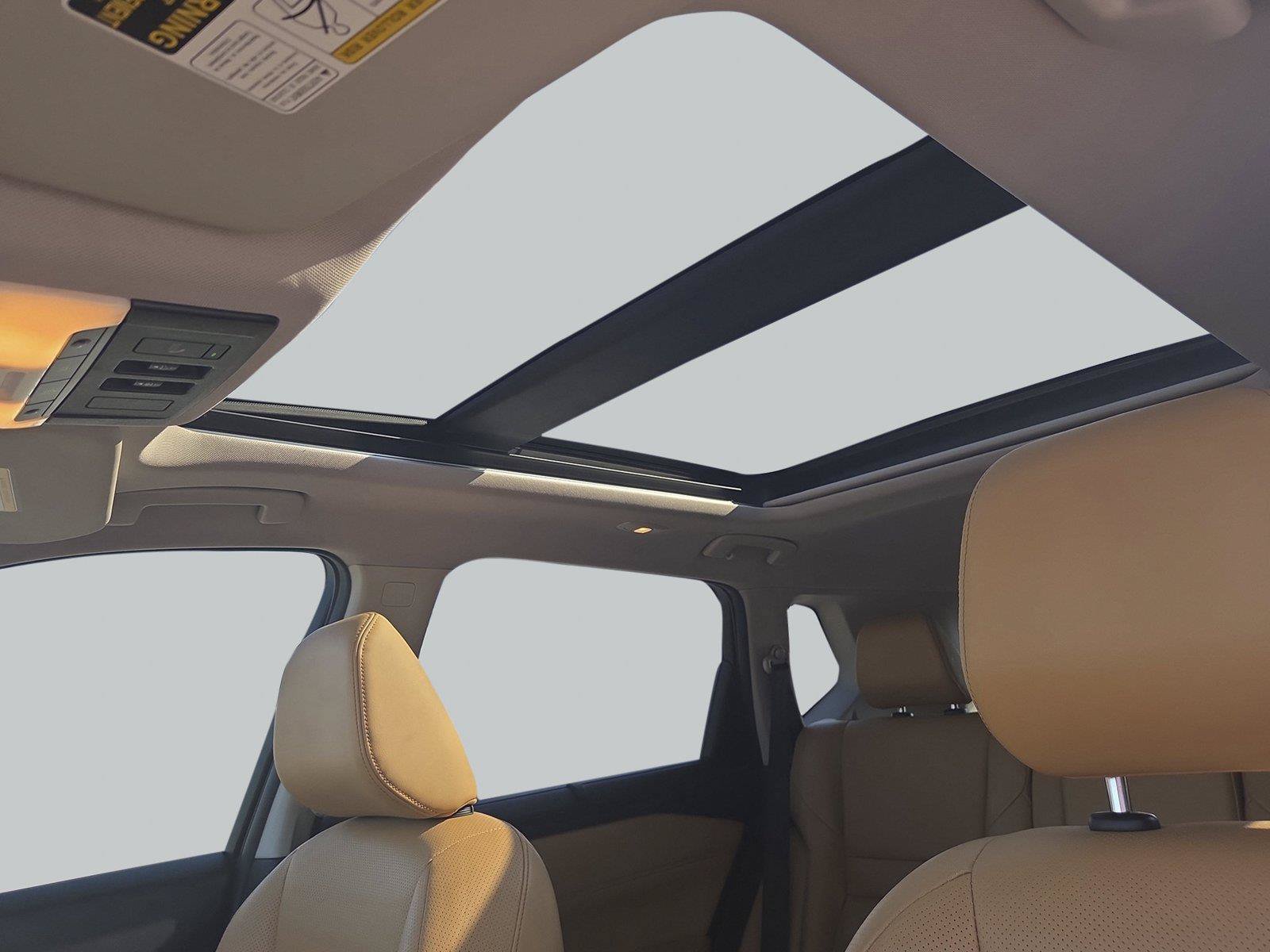 Used 2021 Nissan Rogue Platinum FWD image 25