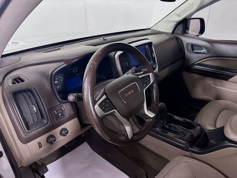 Used 2017 GMC Canyon SLE w/ SLE Convenience Package image 10