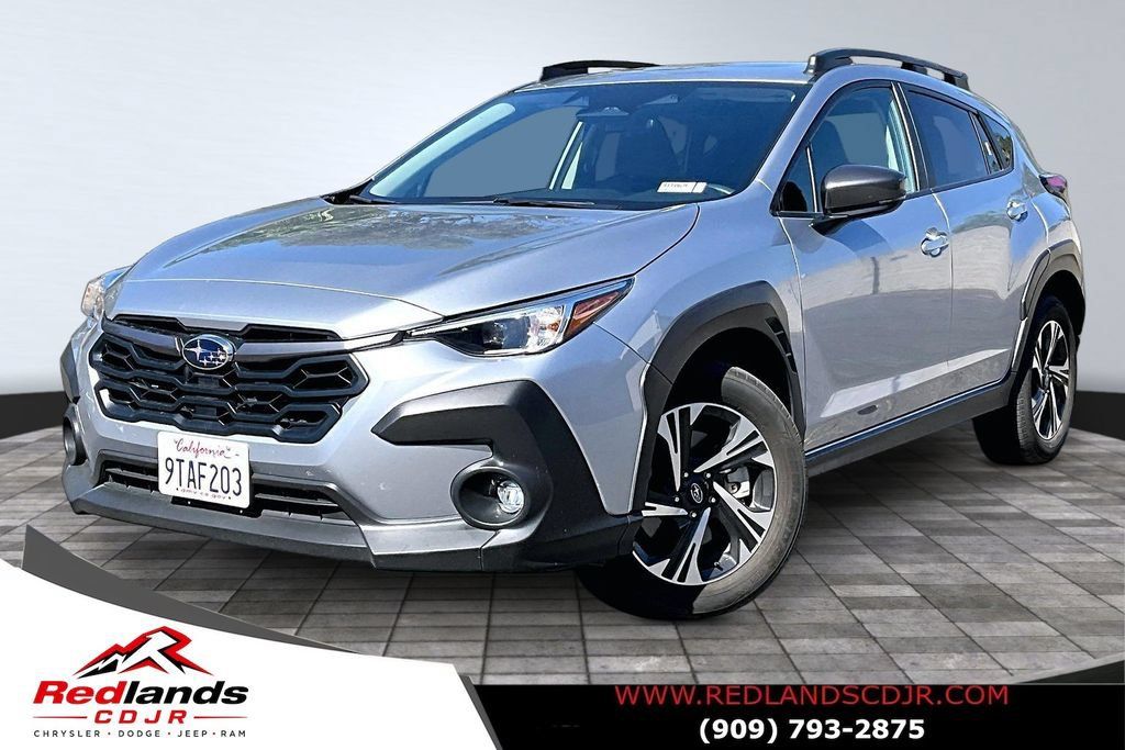 Used 2025 Subaru Crosstrek 2.5i Premium AWD/4WD image 1