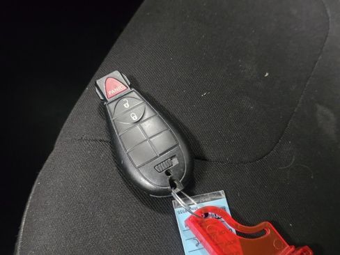 Used 2020 Jeep Cherokee Latitude image 31