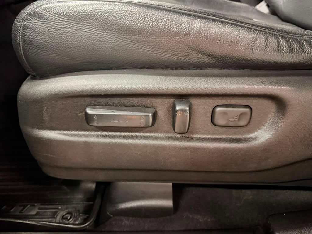 Used 2020 Honda Pilot Touring image 35