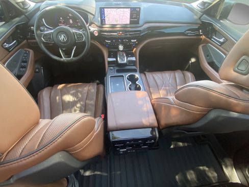 Used 2025 Acura MDX SH-AWD w/ Advance Package image 21