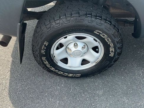 Used 2014 Toyota Tacoma 4x4 Double Cab w/ Convenience Package image 6