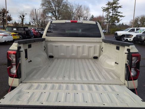 New 2025 Ford Ranger XLT w/ FX4 Off-Road Package image 24