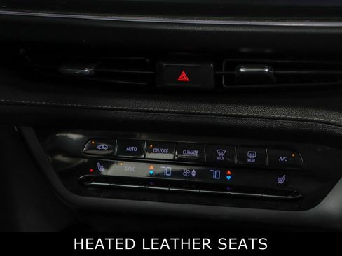Used 2023 Buick Envision Essence w/ Sport Touring Package AWD/4WD image 20