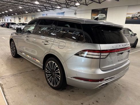 Used 2023 Lincoln Aviator Black Label w/ Dynamic Handling Package AWD/4WD image 5