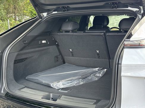 Certified 2026 Cadillac Lyriq Sport AWD/4WD image 29