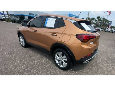 Used 2024 Buick Encore GX Preferred w/ Advanced Technology Package FWD image 4